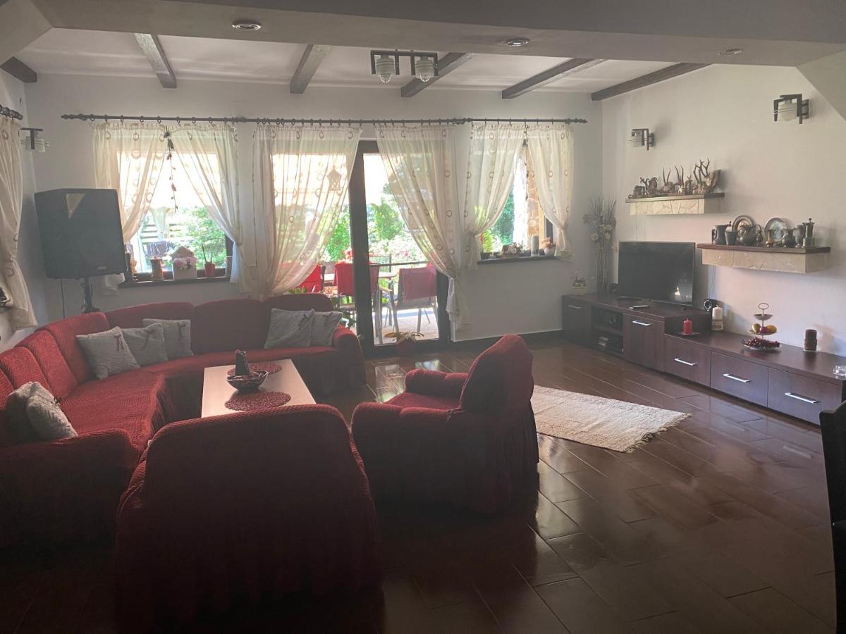 RîşnovCasa Csiki别墅 外观 照片